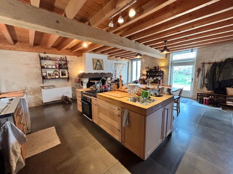 CREON Maison en Pierre 278m2 - Village proche Creon 10 pièce(s) 2