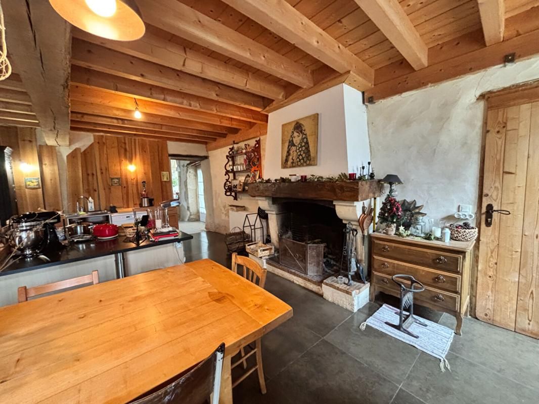 CREON Maison en Pierre 278m2 - Village proche Creon 10 pièce(s) 3