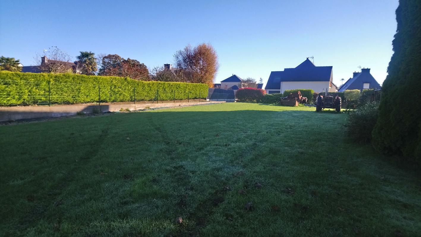 TREMEVEN Terrain constructible TREMEVEN 584 m2 1
