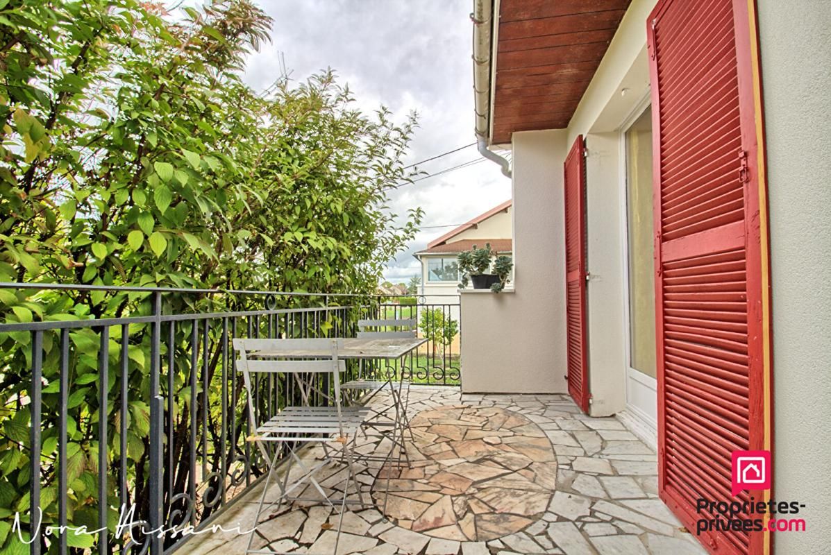 TAVAUX Maison 4 pièce(s) 3