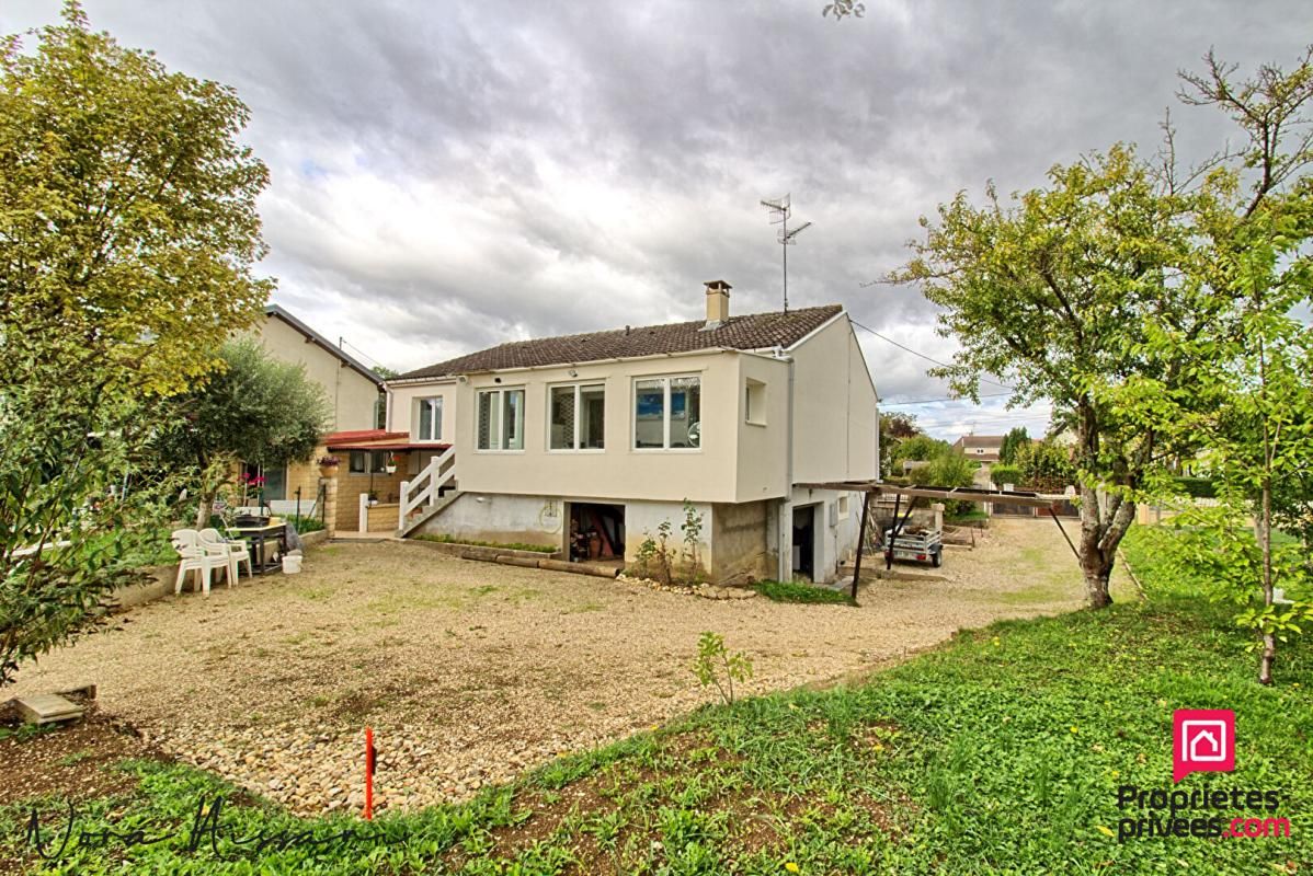 TAVAUX Maison 4 pièce(s) 4