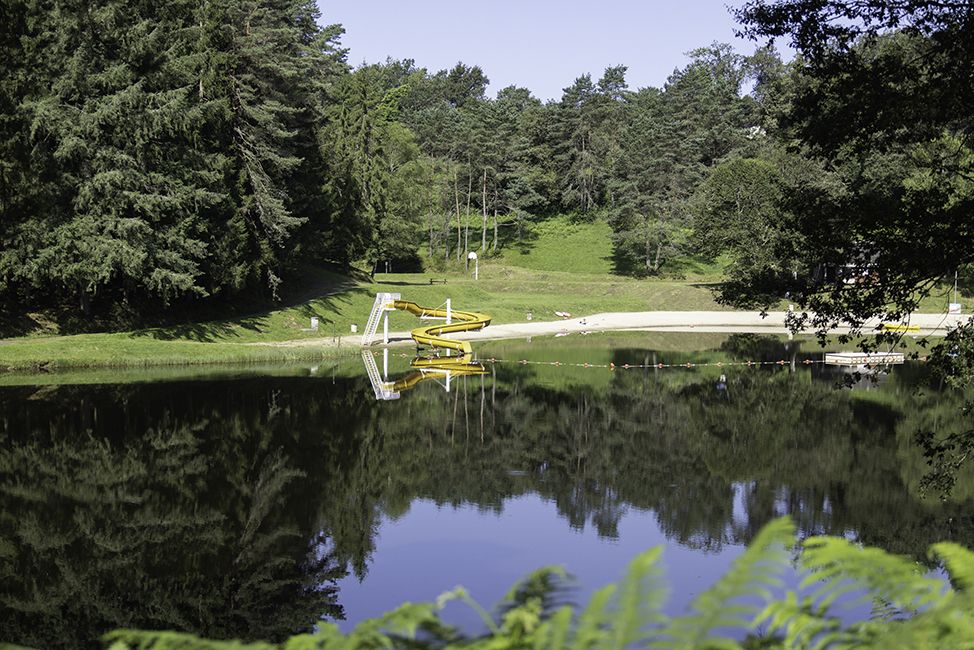 SOURSAC Terrain constructible à 300 m du Lac de Soursac 4