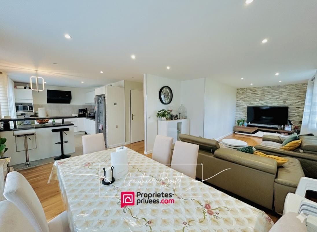 FONTENAY-TRESIGNY Maison Fontenay Tresigny 5 pièce(s) 130 m2 4