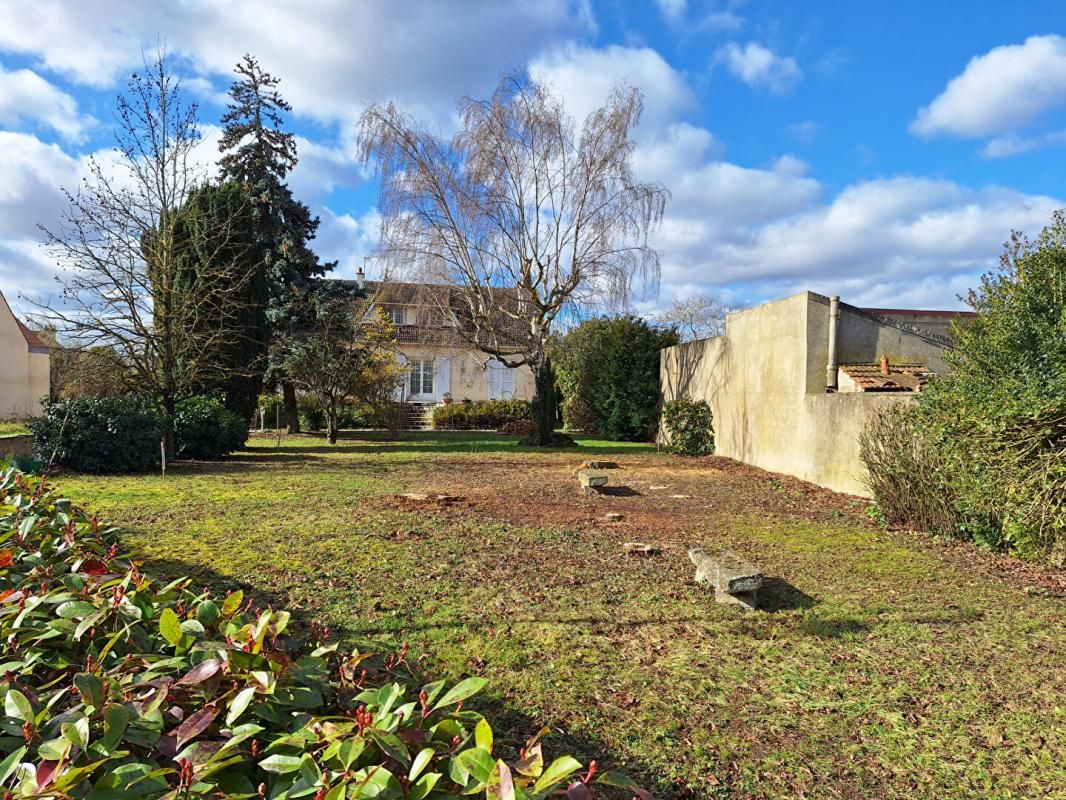 LE PLESSIS-PATE Terrain Le Plessis Pate 469 m2 2