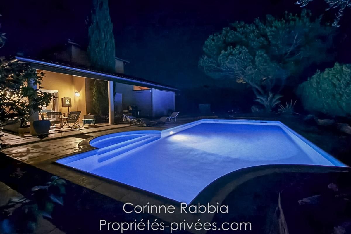 PECHBONNIEU Maison 186 m2 6 pièces 2