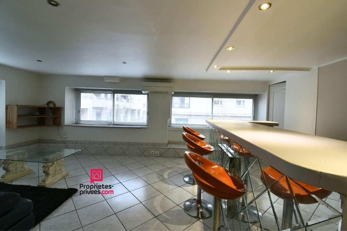 LYON-3E-ARRONDISSEMENT Lyon 3 ? Rue Duguesclin ? T2 de 42 m2 avec entrée indépendante 3