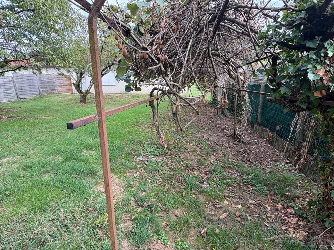 PESSAC-SUR-DORDOGNE Maison Pessac Sur Dordogne 3 pièce(s) 60 m2 2