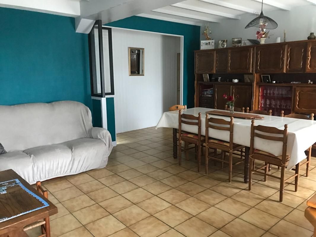 POUZAUGES Maison Pouzauges 4 chambres 131 m2 2