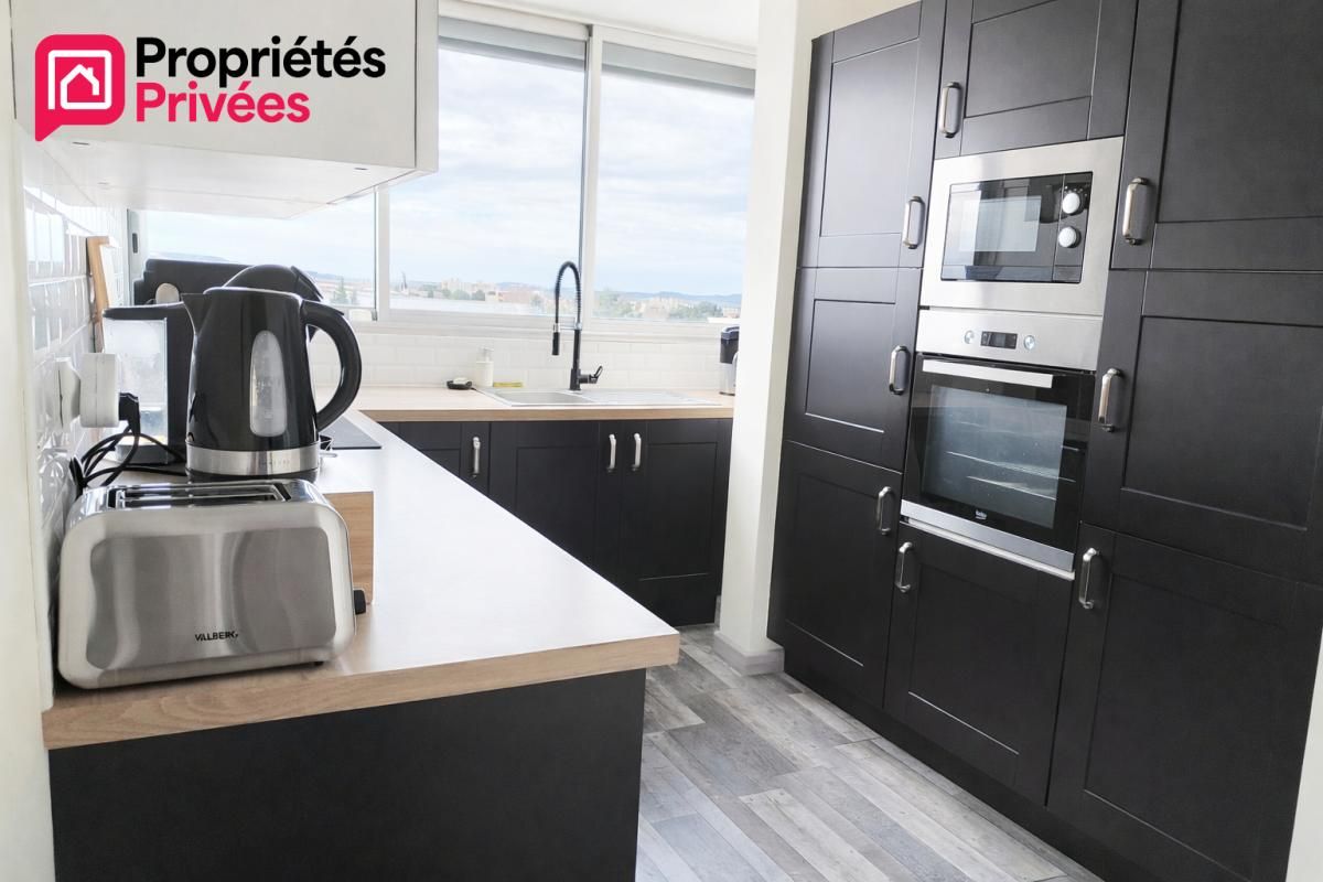 Appartement T4 entièrement rénové ? Résidence sécurisée à Marignane
