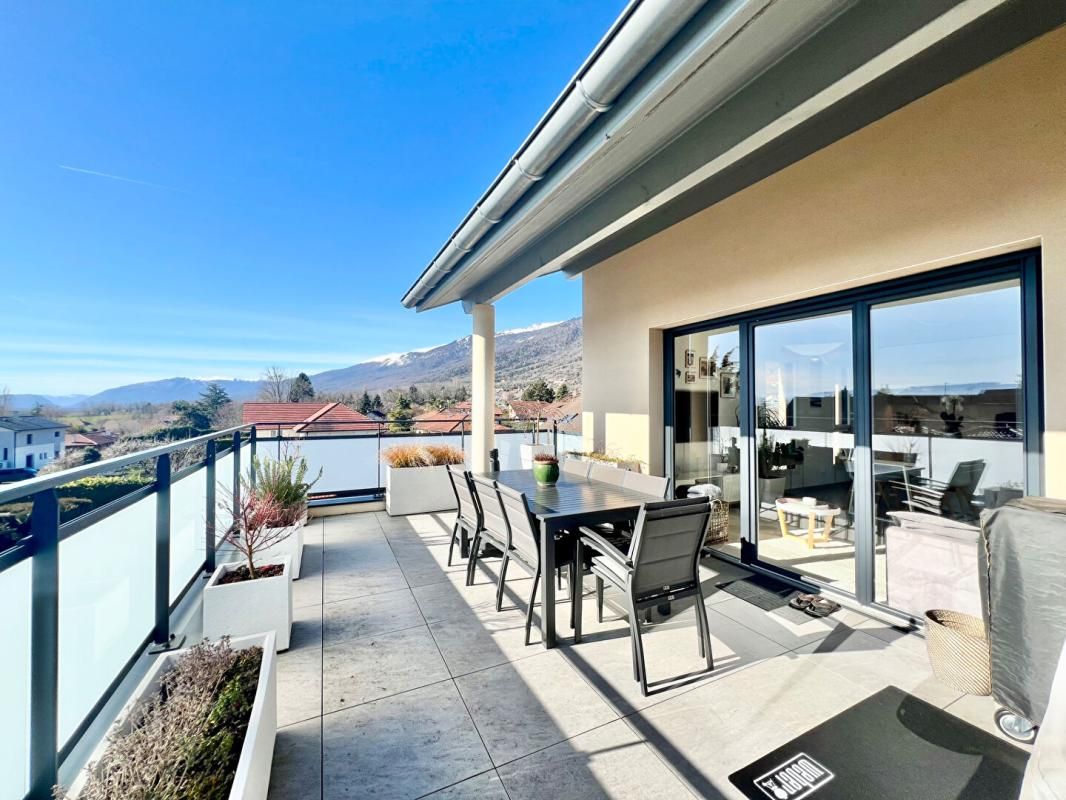 CROZET CROZET T3 dernier étage de standing - Vue Panoramique Mont-Blanc et Jura 3