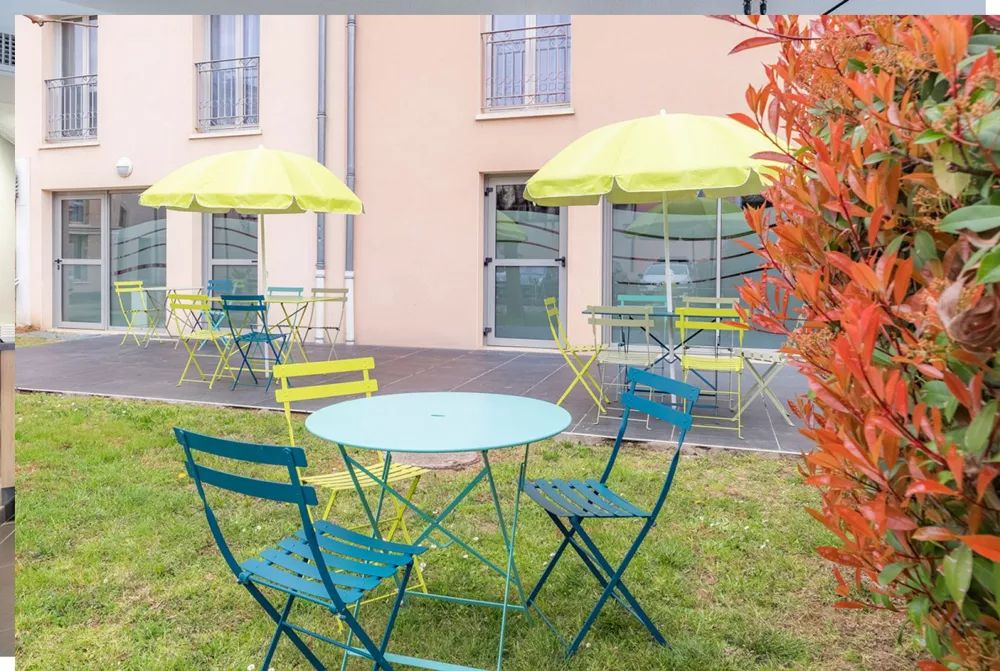 AGEN AGEN 47000 Studio 1 pièce(s) 20 m2 1