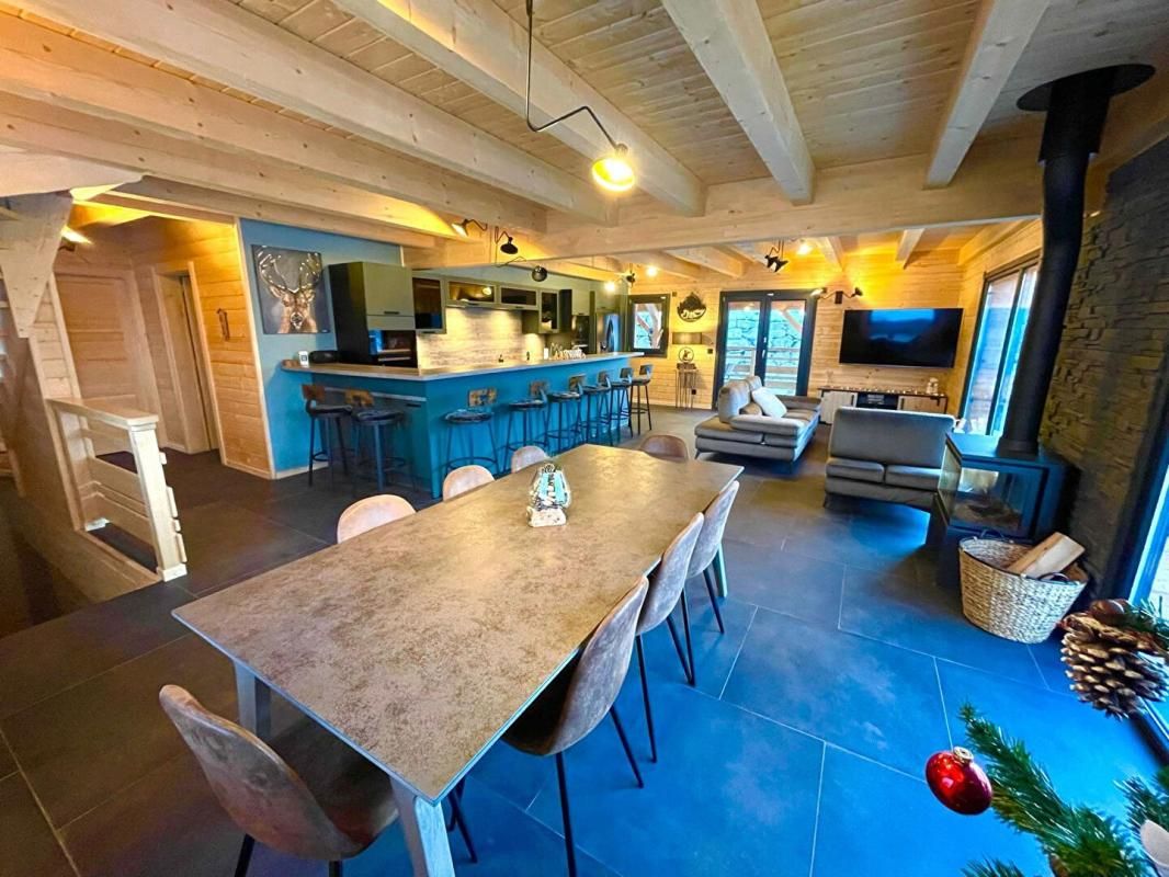 SAINT-ETIENNE-EN-DEVOLUY Chalet de Prestige de 218 m2, station de la Joue du Loup, massif du Dévoluy 2