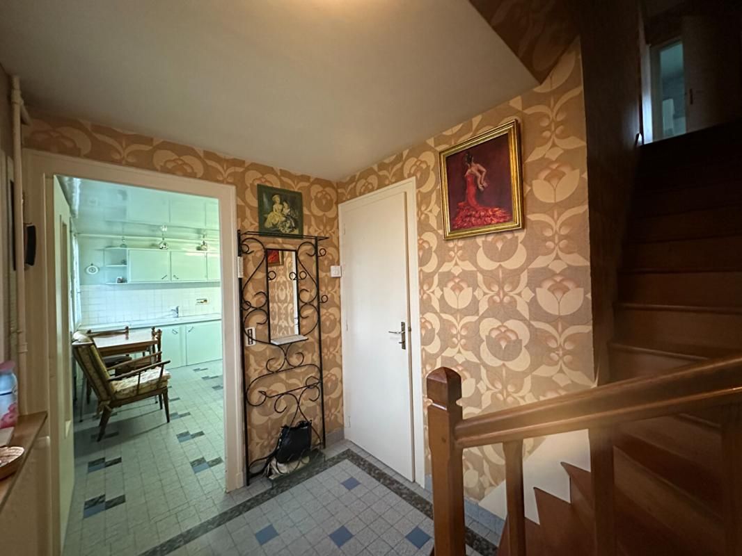 LUCAY-LE-MALE Maison de bourg à Luçay le mâle 2