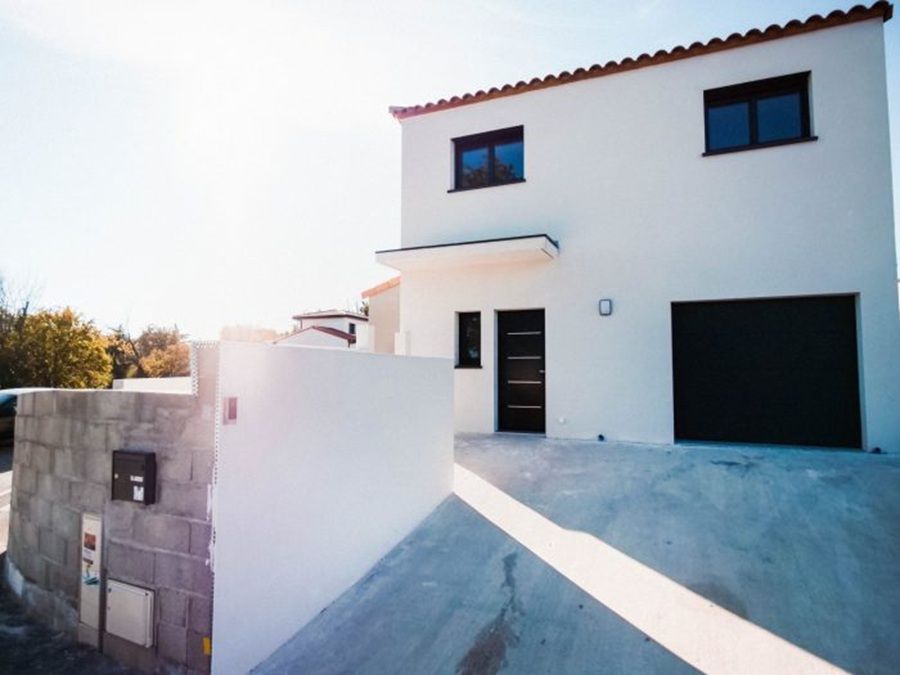 Magnifique maison neuve de 130 m²  en R+1 sur un terrain 3 faces piscinable sans vis-à-vis
