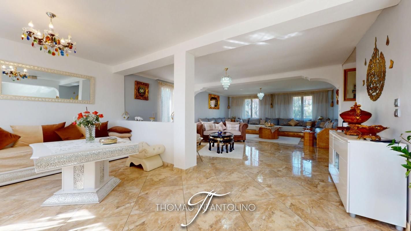 PENNAUTIER EN EXCLUSIVITE - R+1 4 CHAMBRES - SALLE D'EAU - SALLE DE BAINS 2