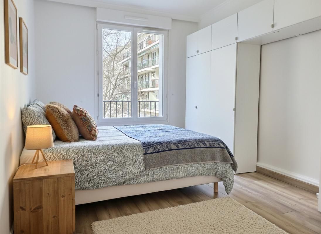 NEUILLY-SUR-SEINE Appartement Neuilly Sur Seine 3 pièces 70.64 m2 4