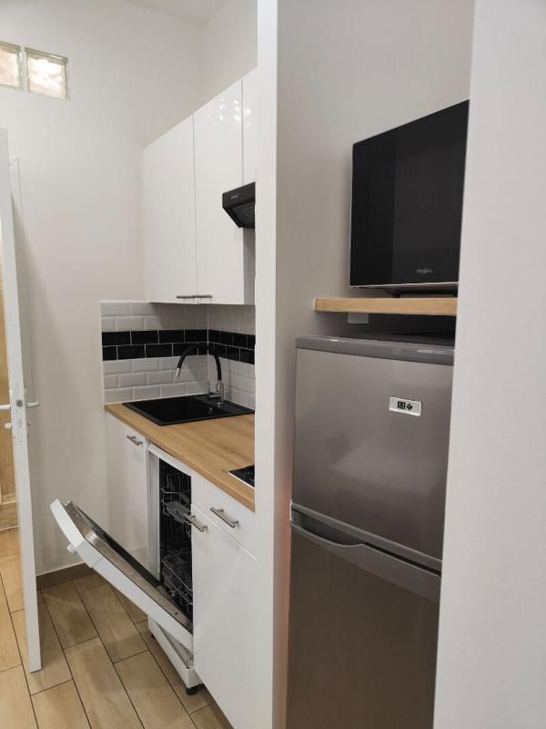 LEVALLOIS-PERRET Appartement 1 pièce(s) Magnifique studio 4