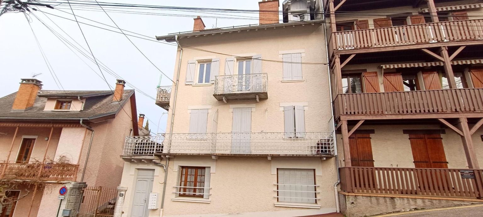 AIX-LES-BAINS Immeuble Aix Les Bains 109.59 m2 2