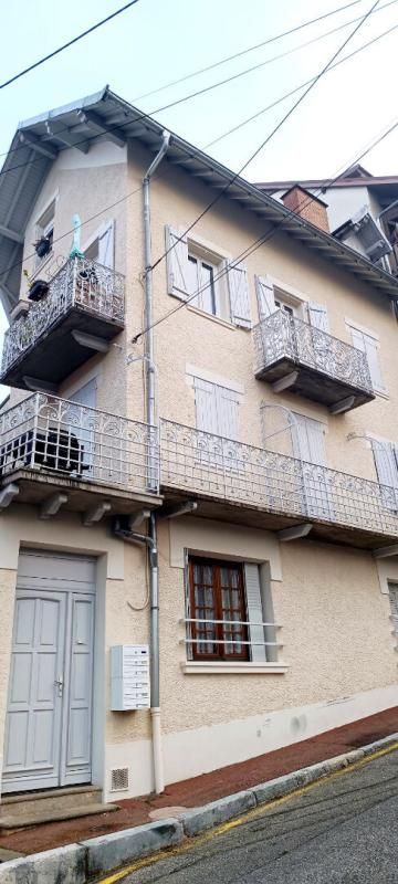 AIX-LES-BAINS Immeuble Aix Les Bains 109.59 m2 4