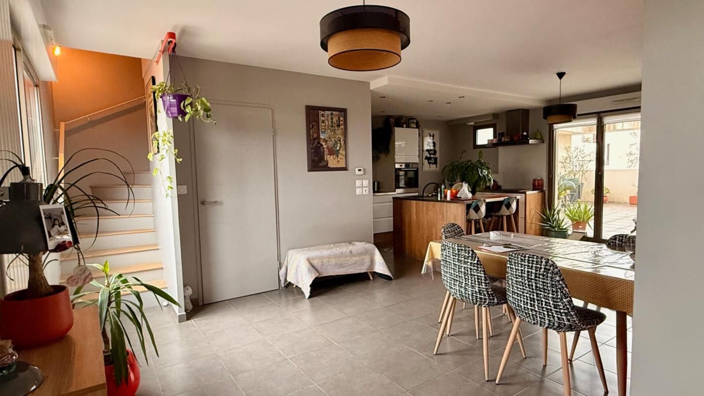 MONTPELLIER Appartement Montpellier 3 pièce(s) 87 m2 toit/terrasse 3