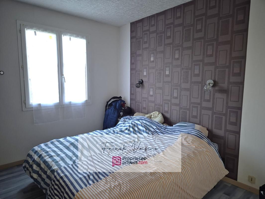 LES HERBIERS A VENDRE aux Herbiers, maison de 87 m2 env avec 3 chambres sur une parcelle de 568 m2 3