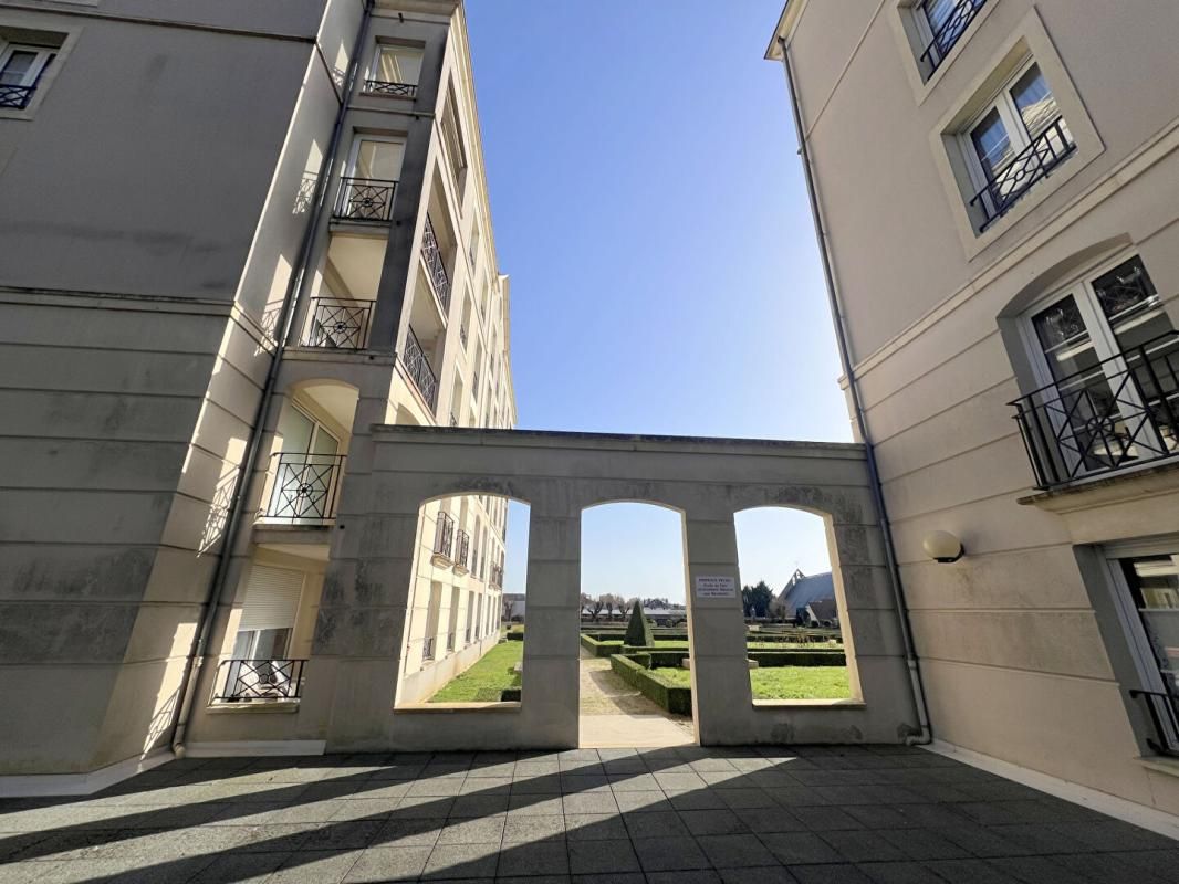 LE MANS Appartement - Le Mans - Croix de Pierre - 5 pièce(s) - 108 m² 3