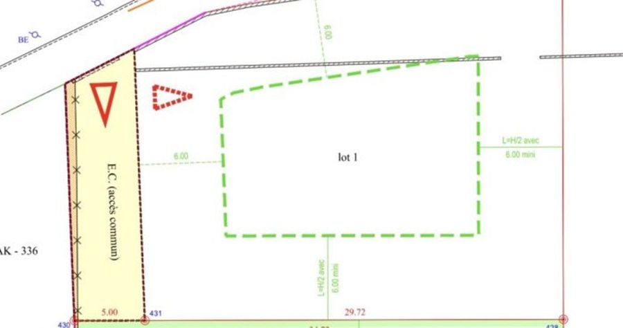 RIVESALTES Magnifique terrain de 700 m² très bien placé proche du centre de village LIBRE CONSTRUCTEUR 2