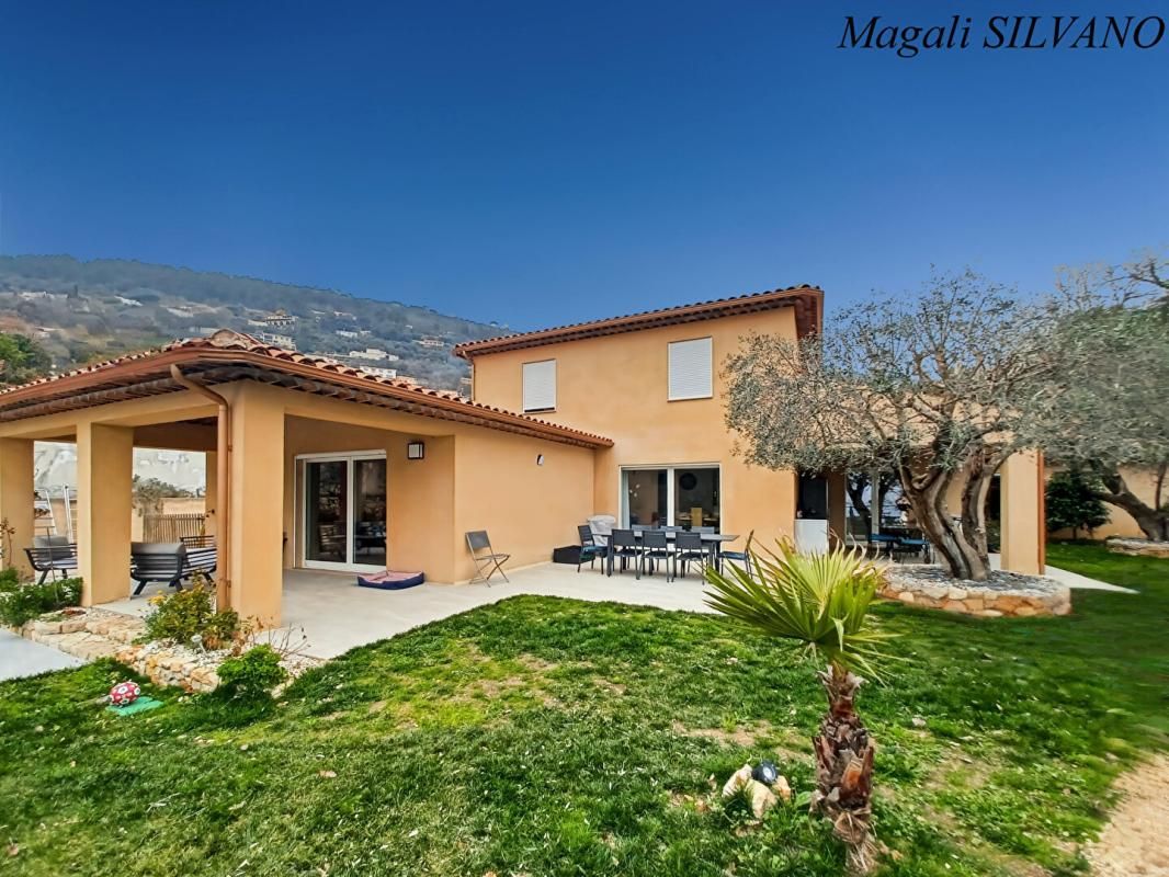 SPERACEDES Villa F5  de standing récente proche village Spéracèdes 4