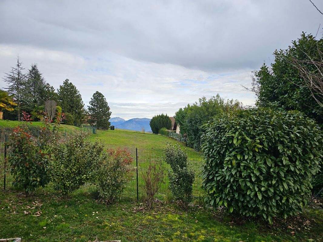 LOVAGNY A LOUER Maison indépendante à Lovagny  de 125 m2 - loyer 2250/mois + 35 /mois provision charges 1