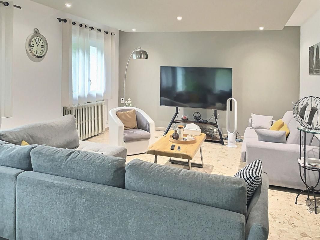 DIGNE-LES-BAINS Appartement 10 pièces 5 chambres Digne Les Bains 193 m2 3