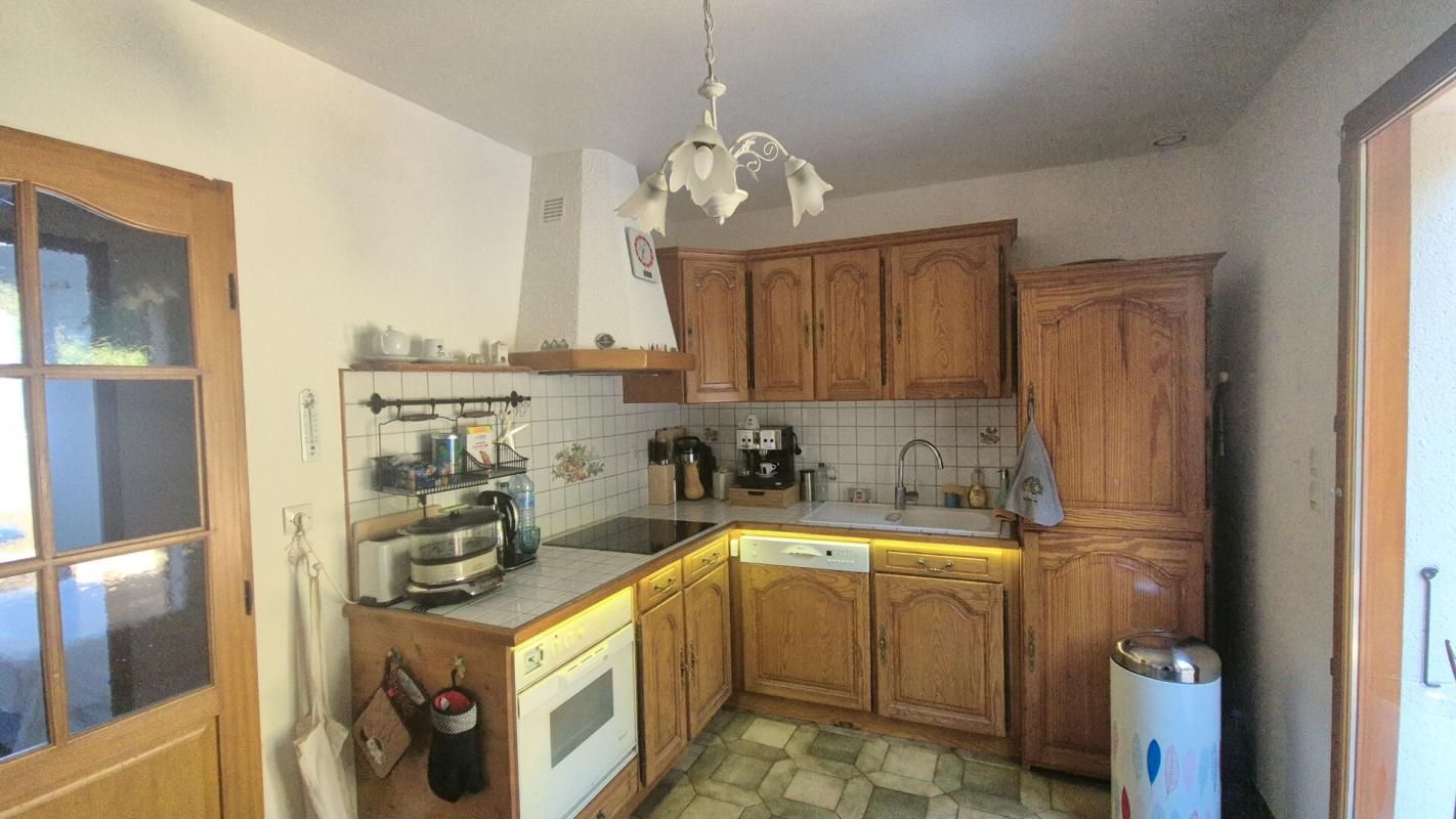 CREPY-EN-VALOIS A VENDRE : Maison  Individuelle 4 pièce(s) 72m2 - CREPY-EN-VALOIS 3