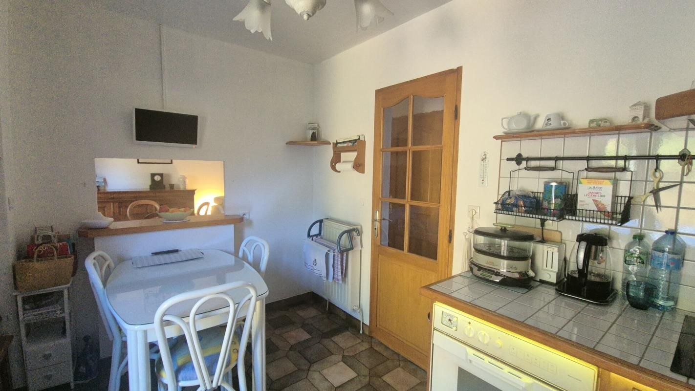 CREPY-EN-VALOIS A VENDRE : Maison  Individuelle 4 pièce(s) 72m2 - CREPY-EN-VALOIS 4