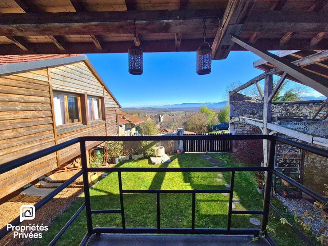 COLLONGES Corps de ferme rénové 278m2 - 5 chambres - Collonges 01550 3