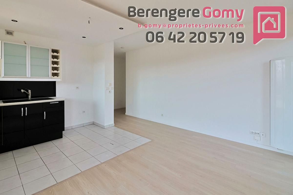 MONTIGNY-LES-CORMEILLES T2 Lumineux + Terrasse XXL de 74 M² - Coup de Coeur Garanti ! 3