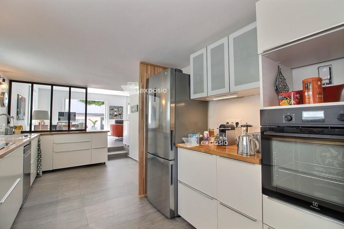 LA SEYNE-SUR-MER Coquette maison de ville rénovée La Seyne Sur Mer -110 m2 - 450 000 3