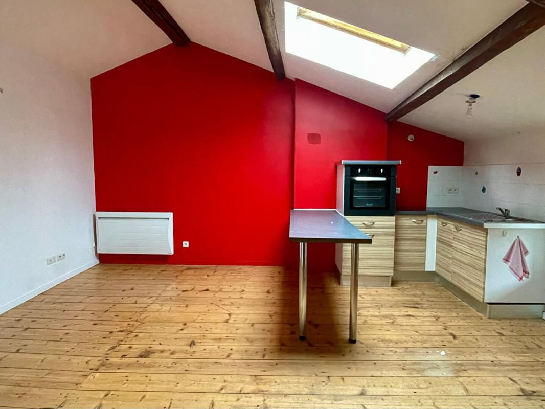 BOEN-SUR-LIGNON Appartement  3 pièce(s) 55 m2 1