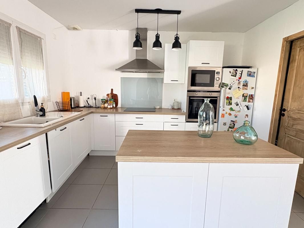 THIL Maison Individuelle de plein pied - 3 Chambres avec Jardin 2