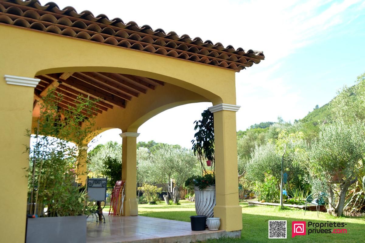 LE LUC Villa Le Luc 5 pièce(s) 136 m2 1