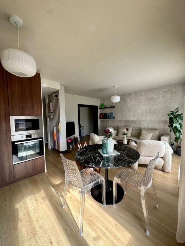 ECHIROLLES Appartement Echirolles 4 pièces 66.7 m2 1