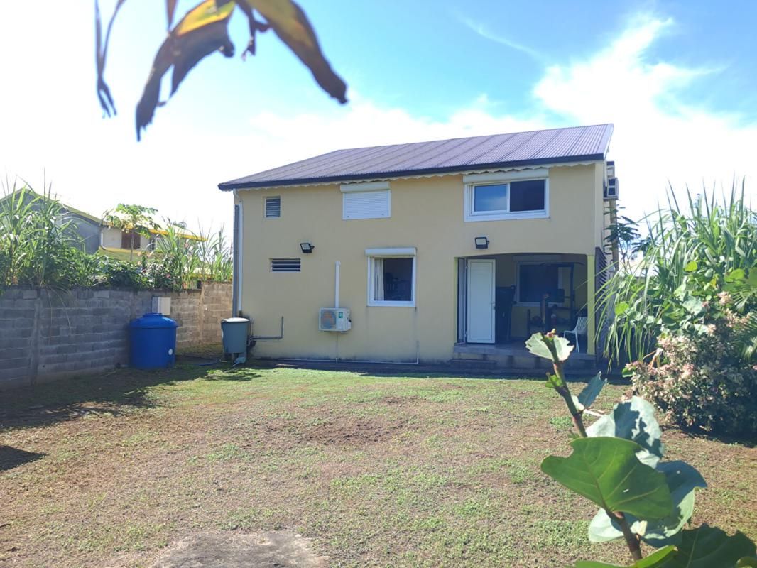 CAPESTERRE-BELLE-EAU Villa 5 pièces 162 m² ? 4 chambres ? Terrain 524 m² ? Capesterre-Belle-Eau (Les Flamboyants) 2