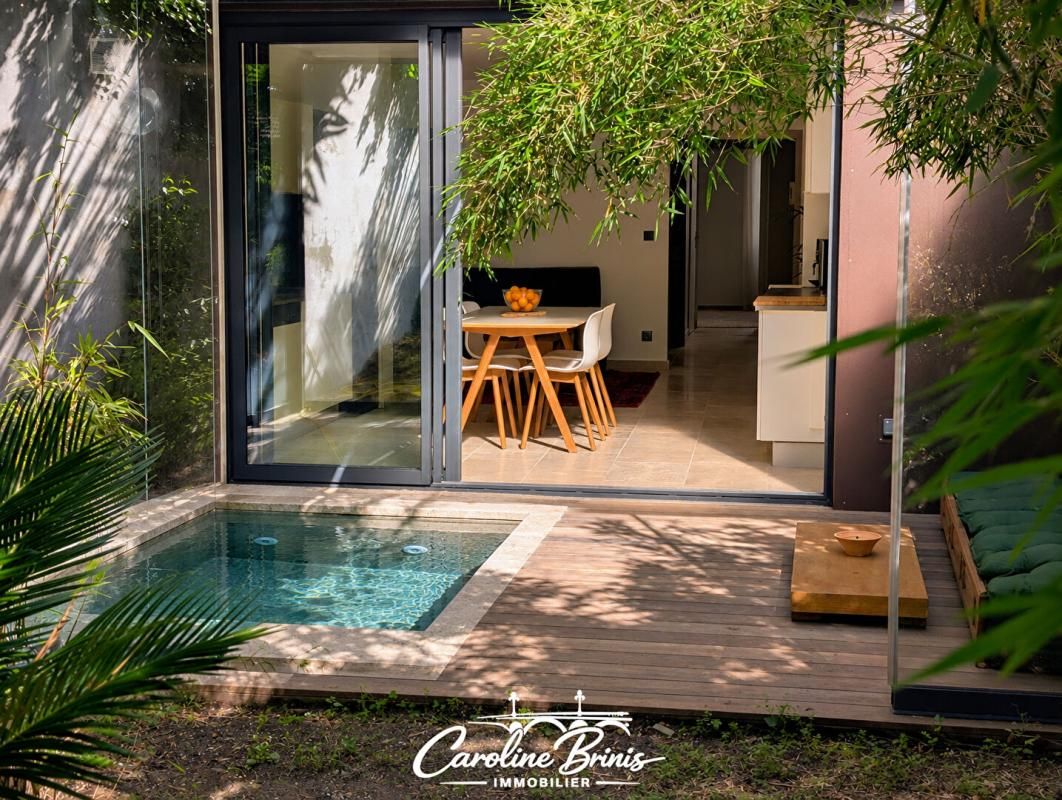 Appartement rénové avec jardin de 90 m² et piscine - Bordeaux St Genes/St Nicolas- T2 bis 60 m²