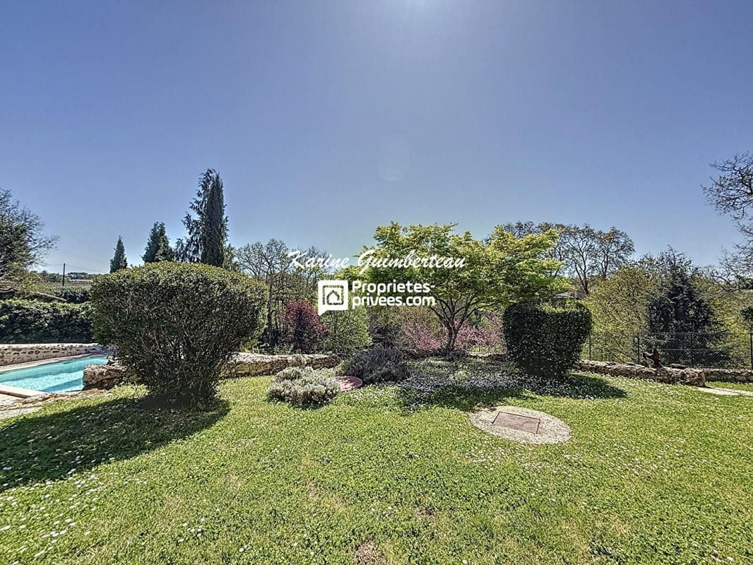 BRANNE Maison de campagne avec vue dominante + piscine + gîte 4