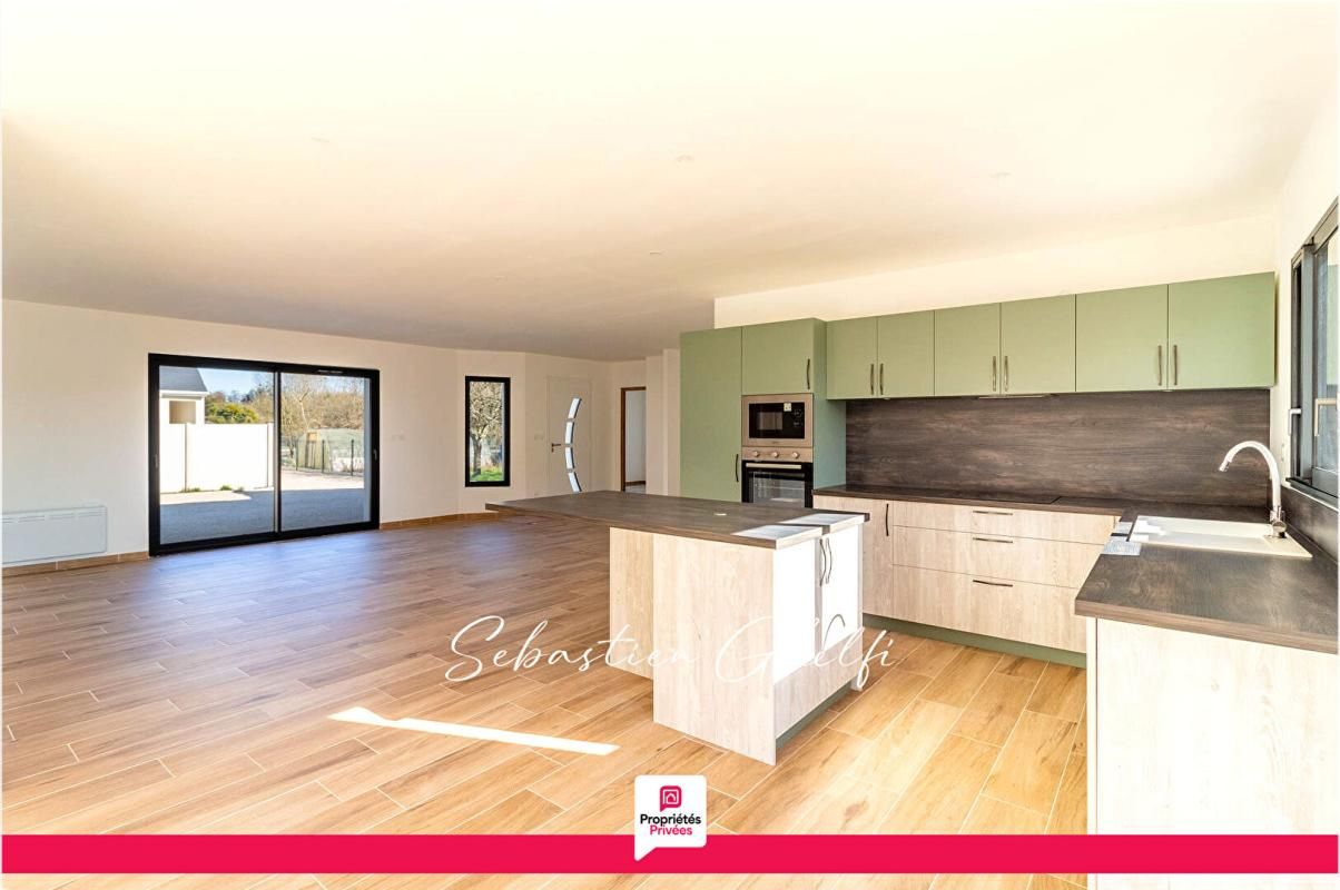 CONTRES CONTRES- belle maison de plain-pied avec 3 chambres-cellier-garage 4