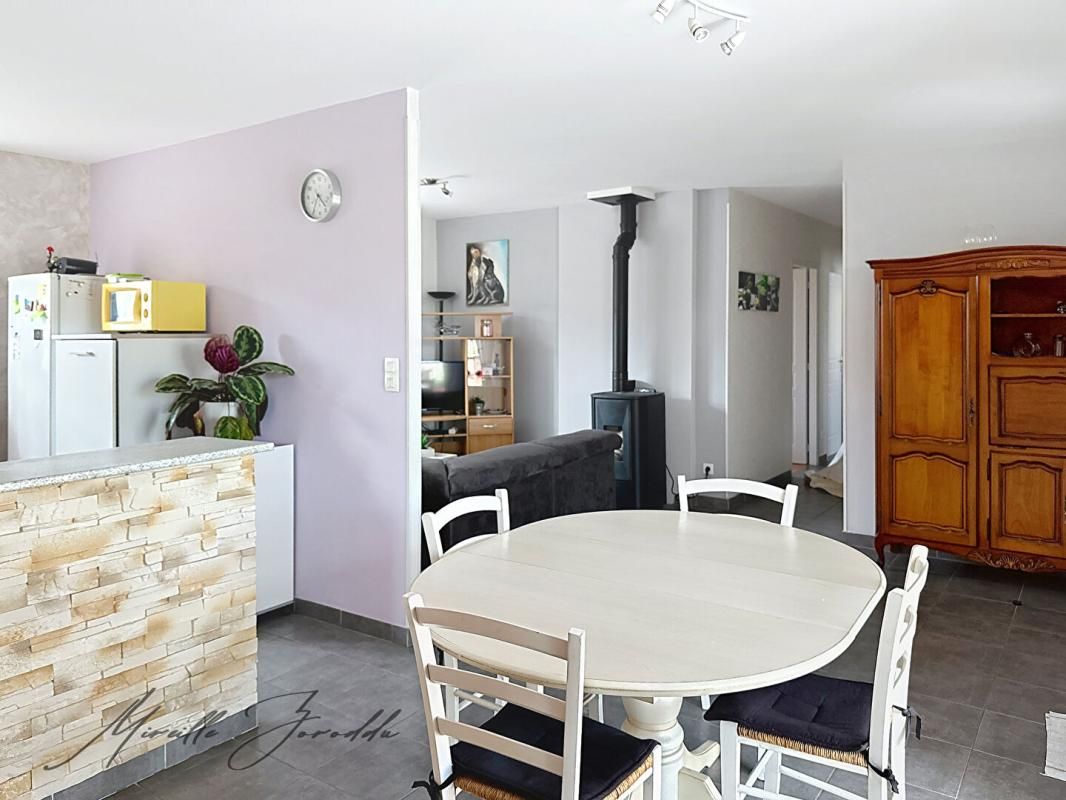 LES MAGES Les Mages, maison plain pied  4 pièces 87m² avec garage et terrain piscinable 4