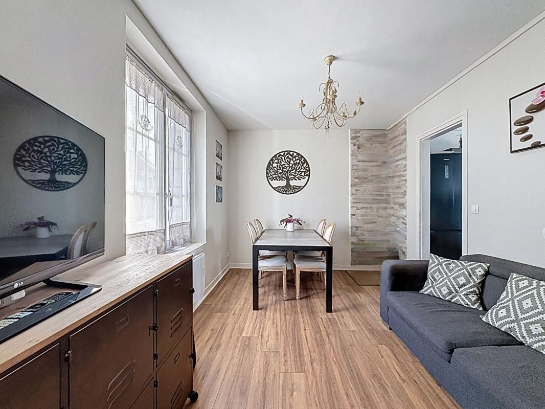 SAINT-MAXIMIN MAISON MITOYENNE - 80M² - 3 CHAMBRES DONT 1 SUITE PARENTALE - 3 PLACES VL - JARDIN - 60740 SAINT MAXIMIN 2