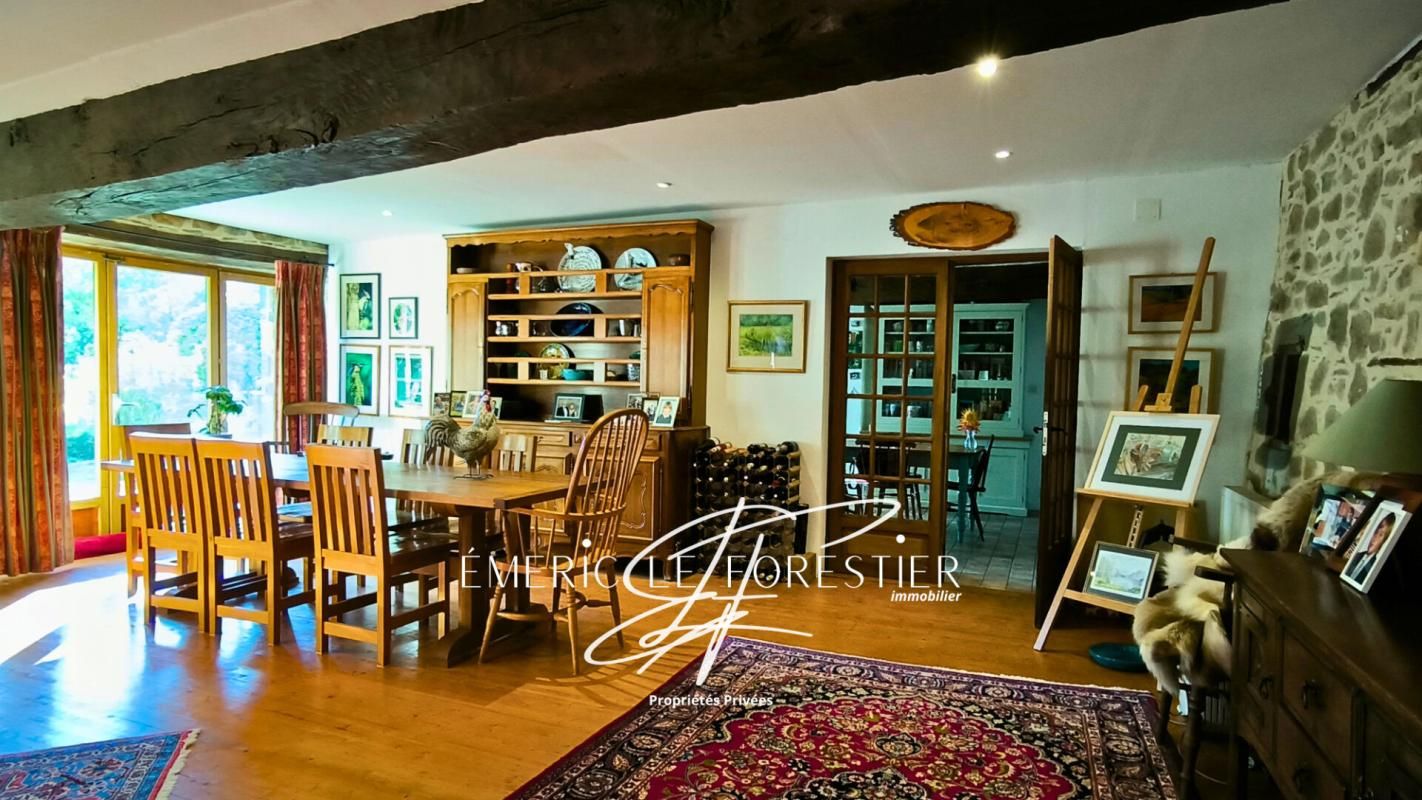 VILLEPOT Maison Villepot 6 pièce(s) 320 m2 4