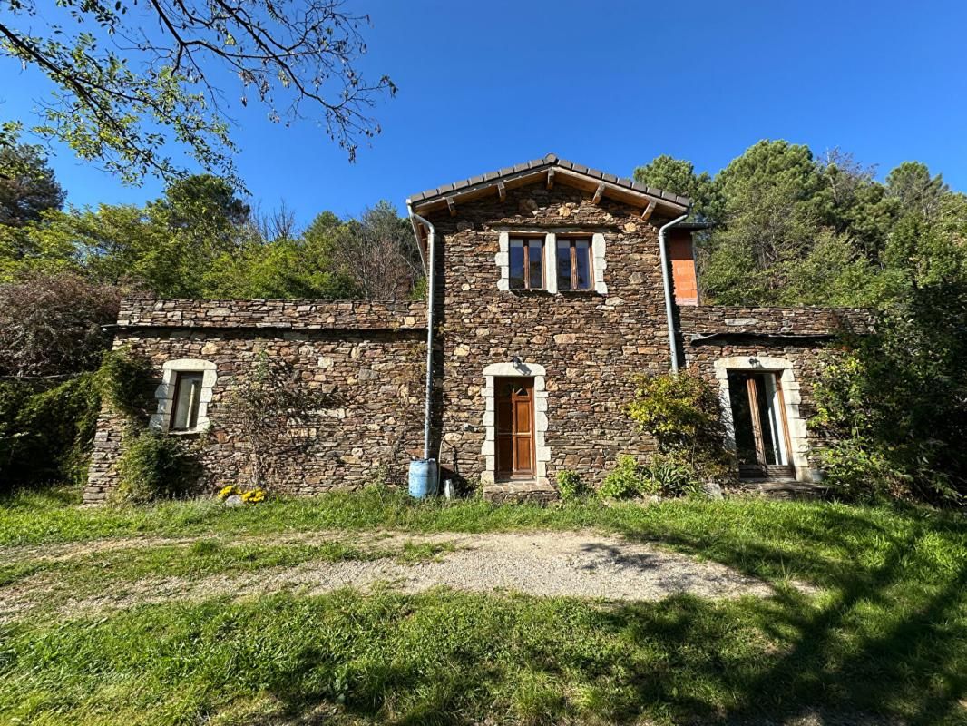 SAINT-MELANY Maison de hameau avec vue 3