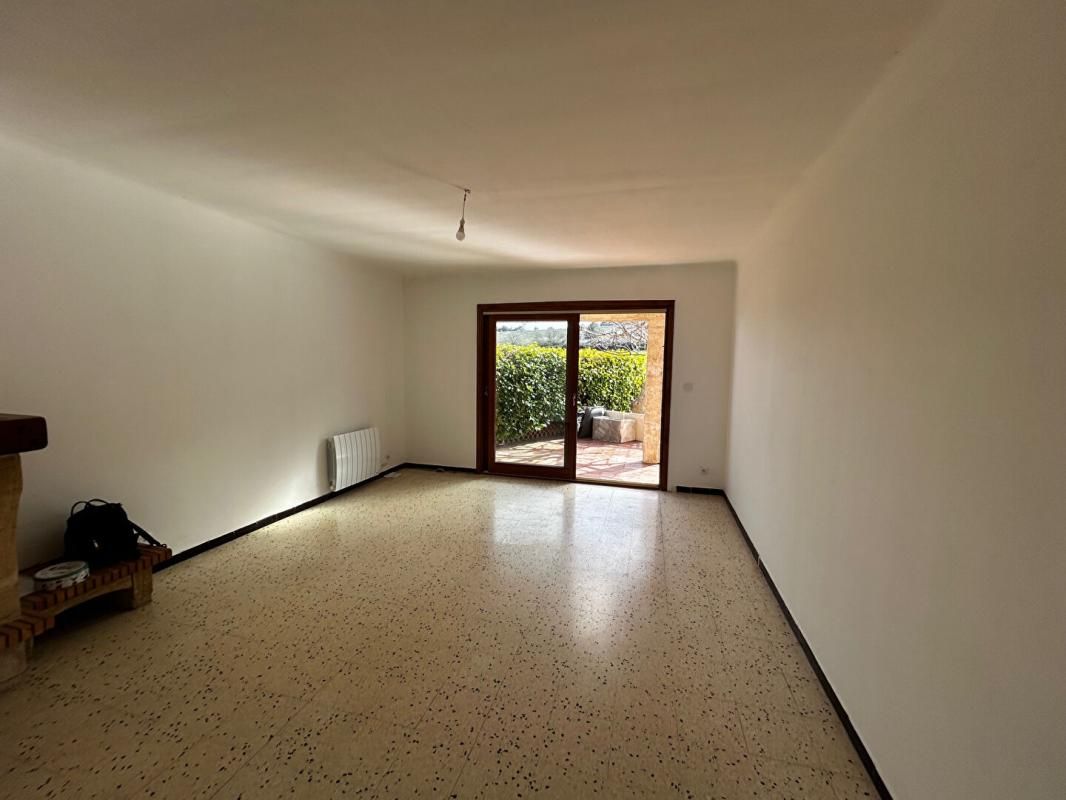 LE PUY-SAINTE-REPARADE LE PUY STE REPARADE - Maison T4 avec jardin de 425 m2 4