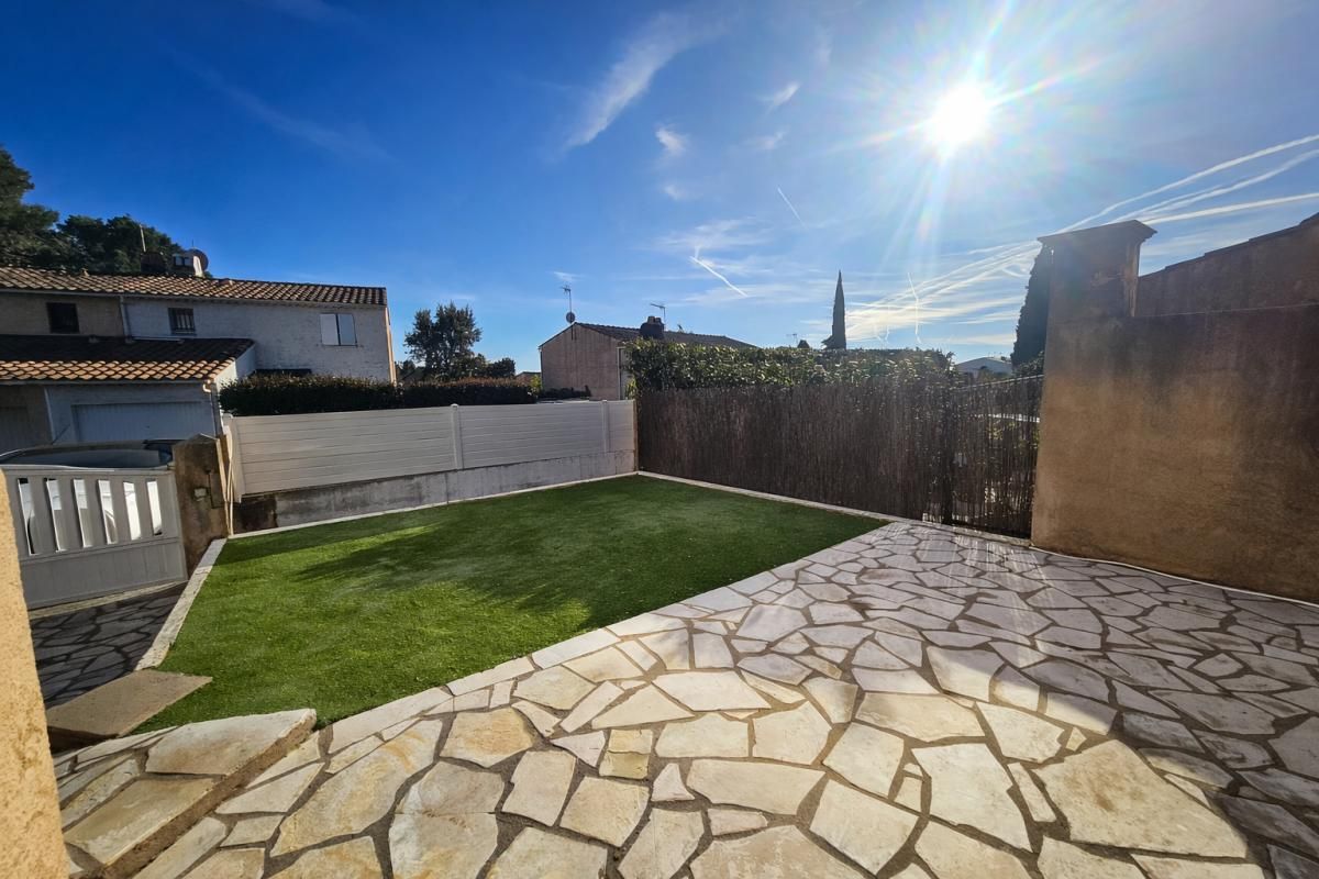 SAINT-RAPHAEL Maison Saint Raphael 4 pièce(s) 92.47 m2 avec garage - proche écoles et commerces 3