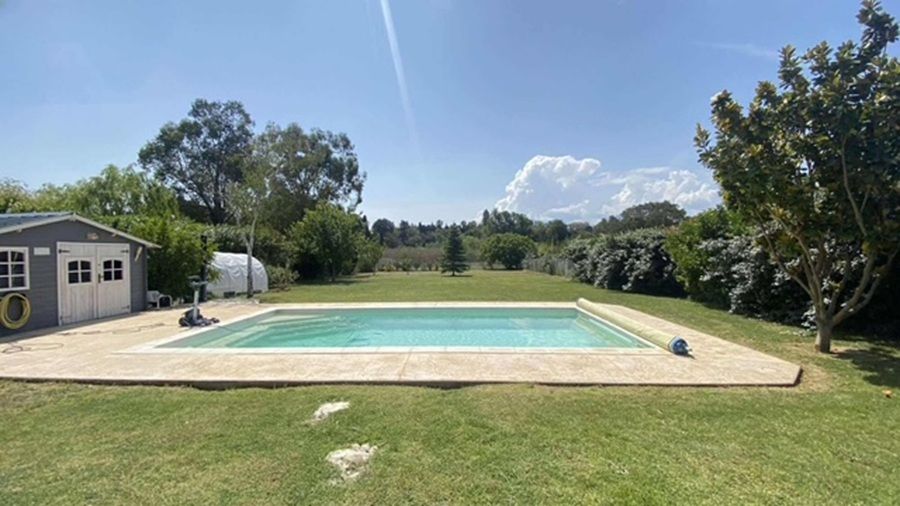 POLLESTRES Magnifique villa de 110 m² en R+1 sur un terrain de 1853 m² avec piscine et sans vis-à-vis 1